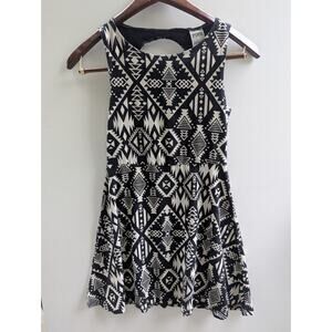 PINK Victoria’s Secret Size SP Aztec Print Skater Dress With Open Back